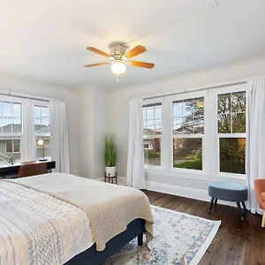 Holiday home Alki Beach, 3br, Prime Location, Steps To Beach